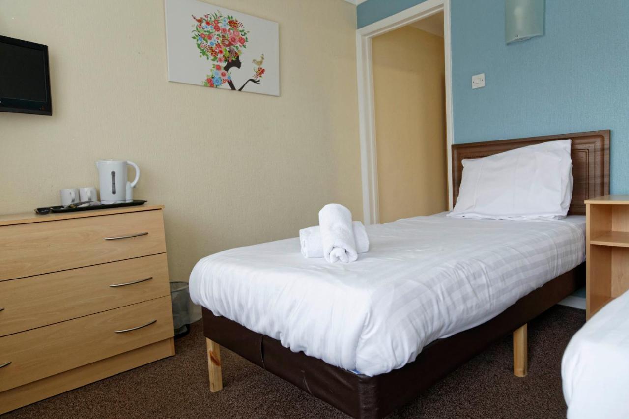 Sand Bay Holiday Village - Adults Only Weston-super-Mare Exterior foto