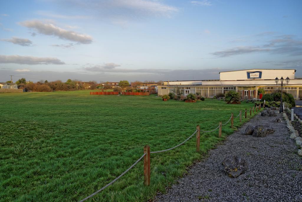 Sand Bay Holiday Village - Adults Only Weston-super-Mare Exterior foto